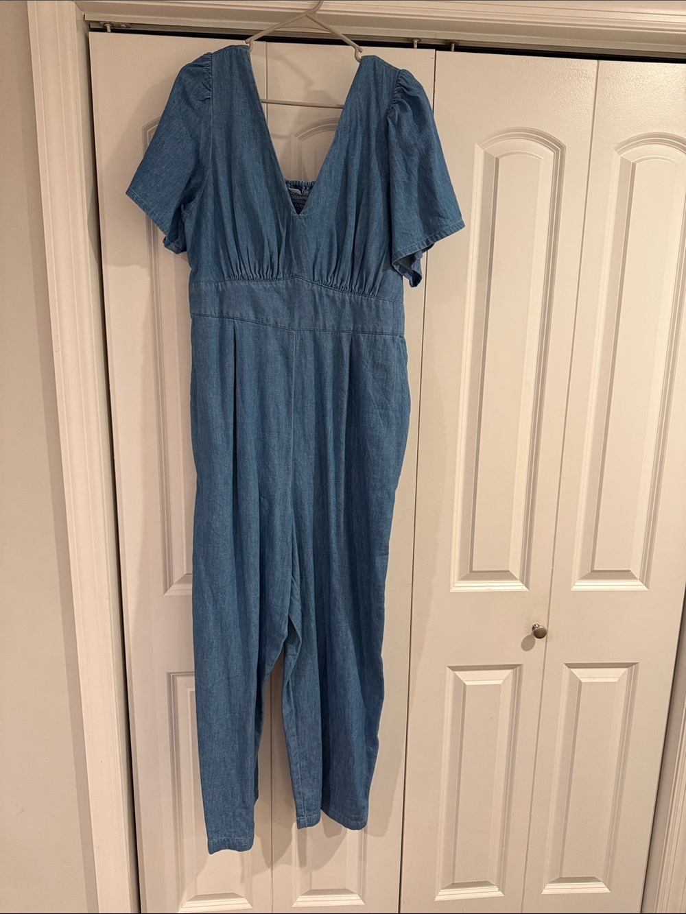 Old Navy Light Blue V-Neck Denim-Style Jumpsuit